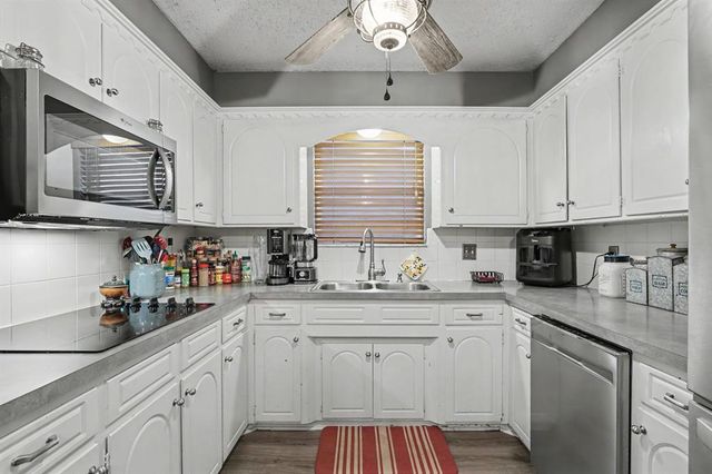 8120 NW 25th Street, Bethany, OK 73008