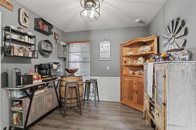 8120 NW 25th Street, Bethany, OK 73008