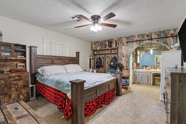 8120 NW 25th Street, Bethany, OK 73008