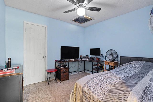 8120 NW 25th Street, Bethany, OK 73008