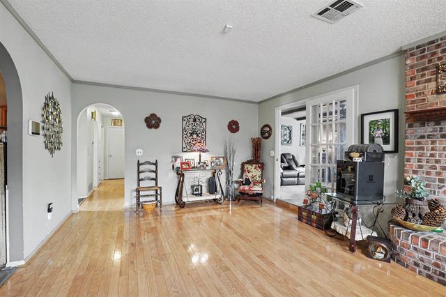 8120 NW 25th Street, Bethany, OK 73008