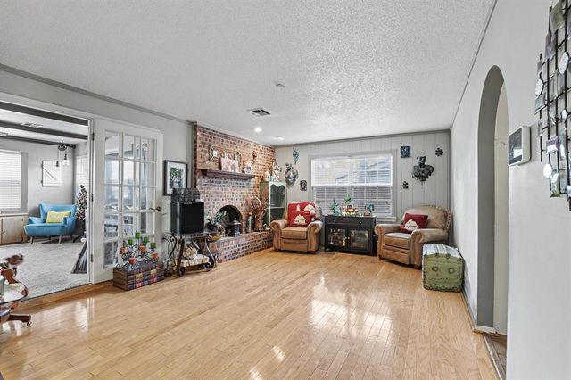 8120 NW 25th Street, Bethany, OK 73008