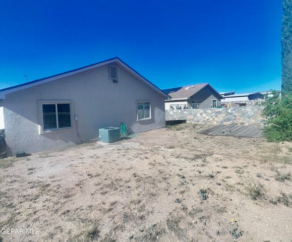 14312 DESERT SAGE Drive, Horizon City, TX 79928