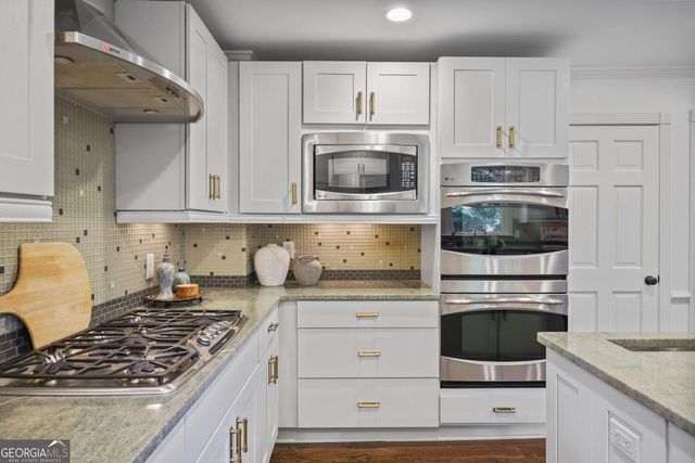 5142 Corners Drive, Atlanta, GA 30338