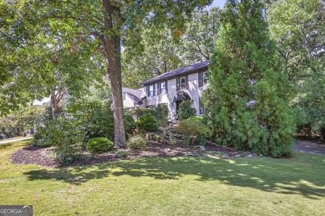 5142 Corners Drive, Atlanta, GA 30338