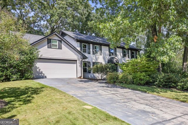 5142 Corners Drive, Atlanta, GA 30338