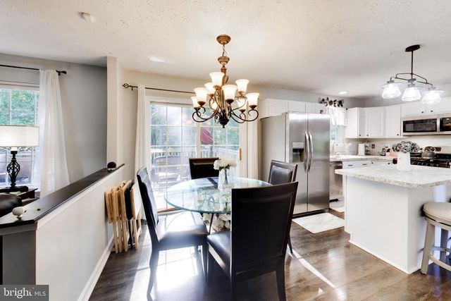 6157 TROTTERS GLEN DR, Hughesville, MD 20637