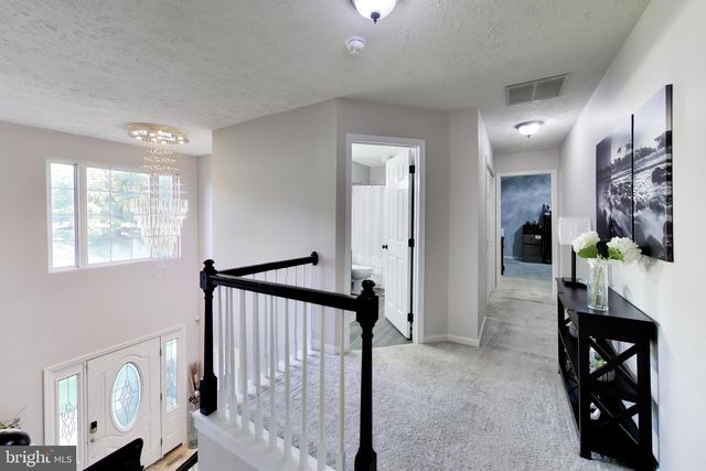 6157 TROTTERS GLEN DR, Hughesville, MD 20637