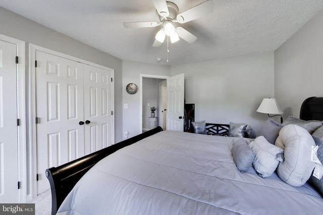 6157 TROTTERS GLEN DR, Hughesville, MD 20637