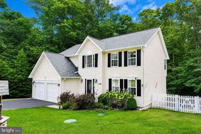 6157 TROTTERS GLEN DR, Hughesville, MD 20637