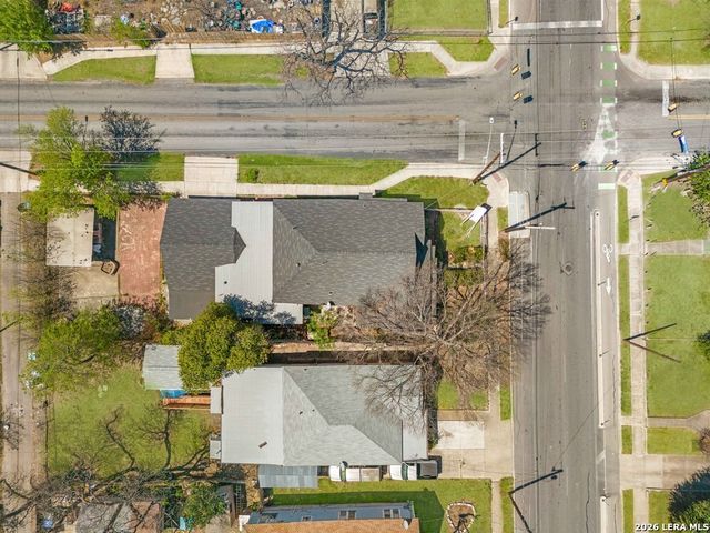 2922 Buena Vista St, San Antonio, TX 78207