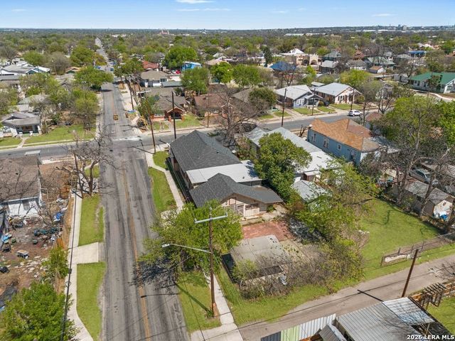 2922 Buena Vista St, San Antonio, TX 78207