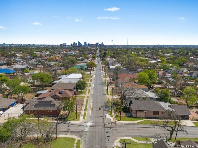 2922 Buena Vista St, San Antonio, TX 78207