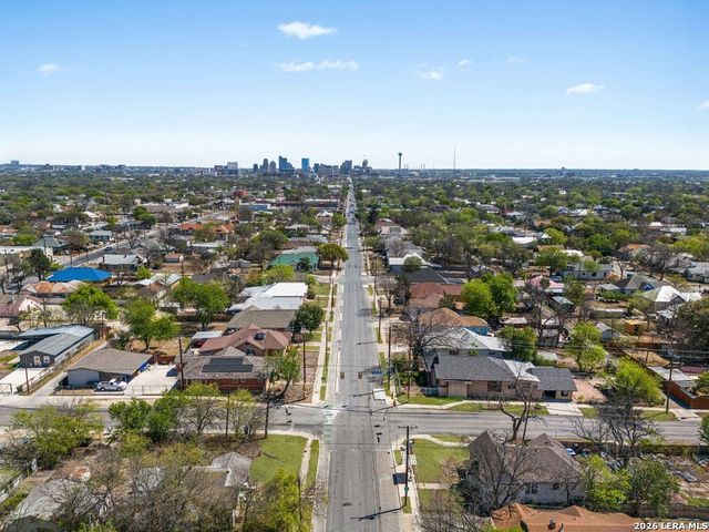 2922 Buena Vista St, San Antonio, TX 78207