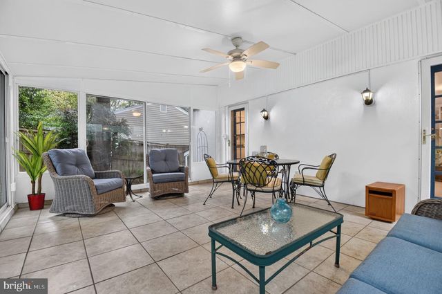 9807 GARDINER AVE, Silver Spring, MD 20902