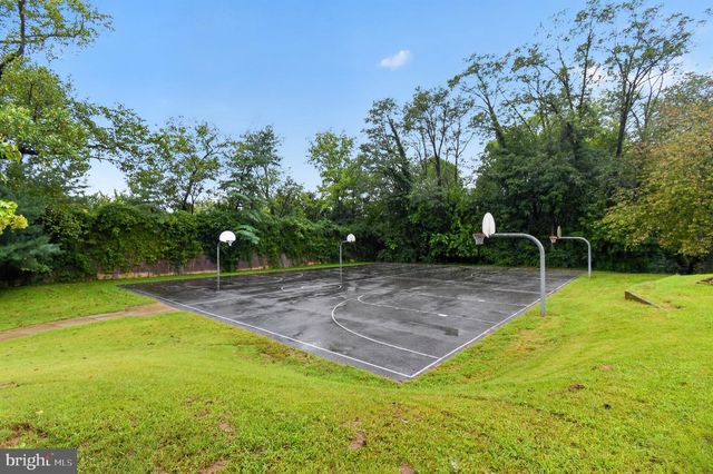 9807 GARDINER AVE, Silver Spring, MD 20902