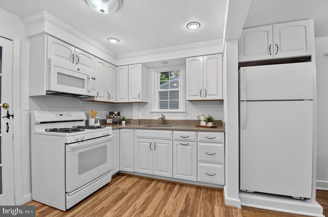 9807 GARDINER AVE, Silver Spring, MD 20902