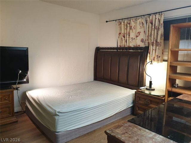 3905 La Pasada Avenue, Las Vegas, NV 89102