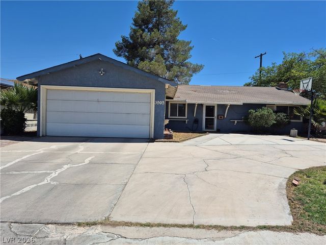 3905 La Pasada Avenue, Las Vegas, NV 89102