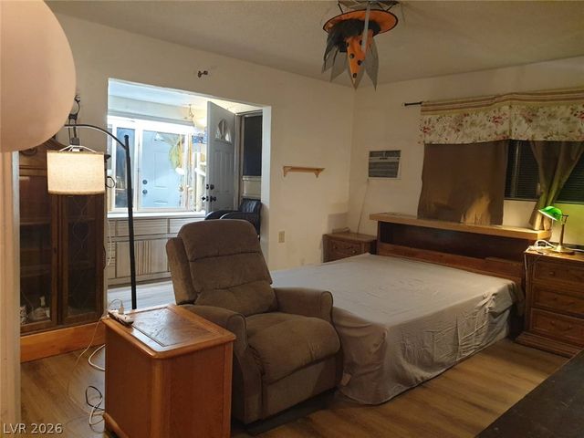 3905 La Pasada Avenue, Las Vegas, NV 89102