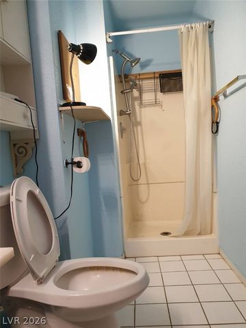 3905 La Pasada Avenue, Las Vegas, NV 89102