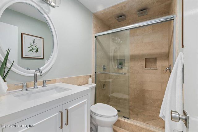 464 14TH Avenue S, Jacksonville Beach, FL 32250