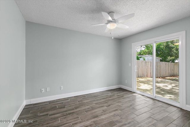 464 14TH Avenue S, Jacksonville Beach, FL 32250