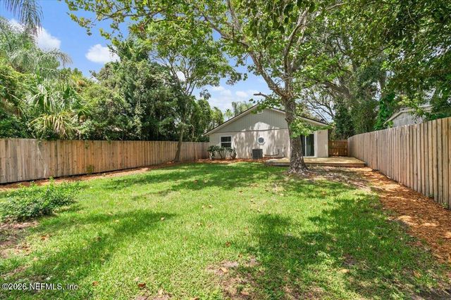 464 14TH Avenue S, Jacksonville Beach, FL 32250
