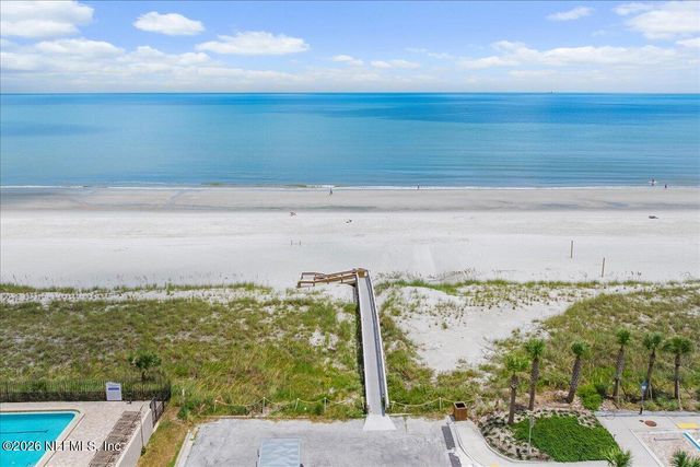 464 14TH Avenue S, Jacksonville Beach, FL 32250