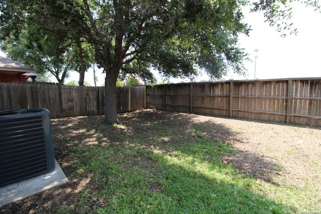 6511 ESTES FLATS, San Antonio, TX 78242