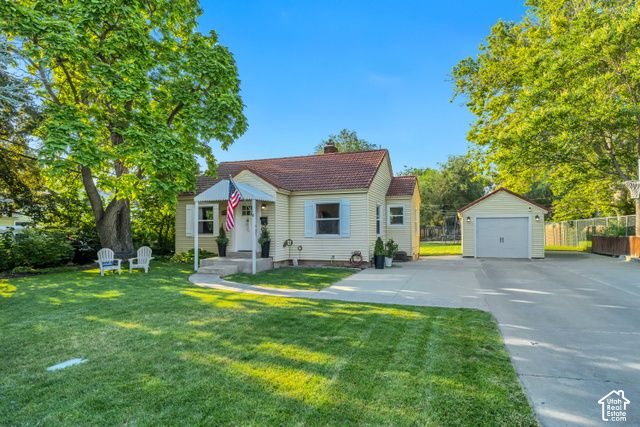 2333 E LAKEVIEW DR, Salt Lake City, UT 84109