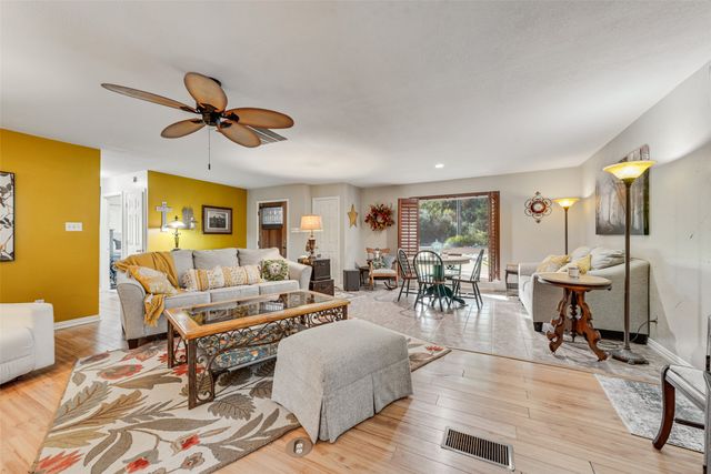 1790 N Walnut Grove Road, Midlothian, TX 76065