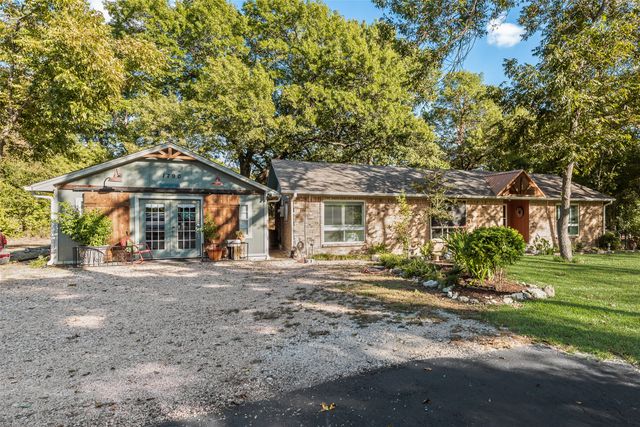 1790 N Walnut Grove Road, Midlothian, TX 76065