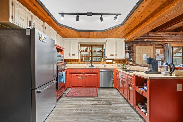 57715 Fox Drive, Ponderosa, CA 93265