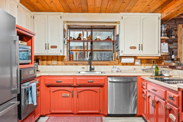 57715 Fox Drive, Ponderosa, CA 93265