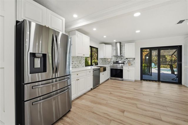 2225 SE FLANDERS ROAD, Port St Lucie, FL 34952