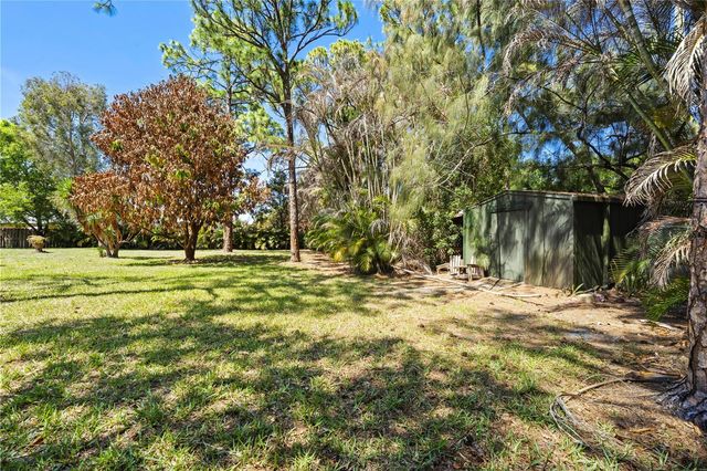 2225 SE FLANDERS ROAD, Port St Lucie, FL 34952