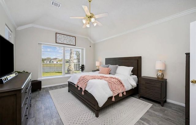 814 N Elder Grove Drive N, Pearland, TX 77584