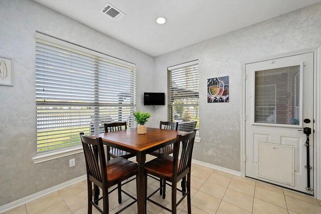 814 N Elder Grove Drive N, Pearland, TX 77584