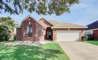 814 N Elder Grove Drive N, Pearland, TX 77584