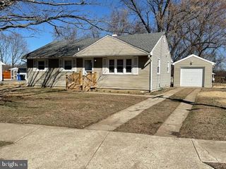 1 DONNA DR, Pedricktown, NJ 08067