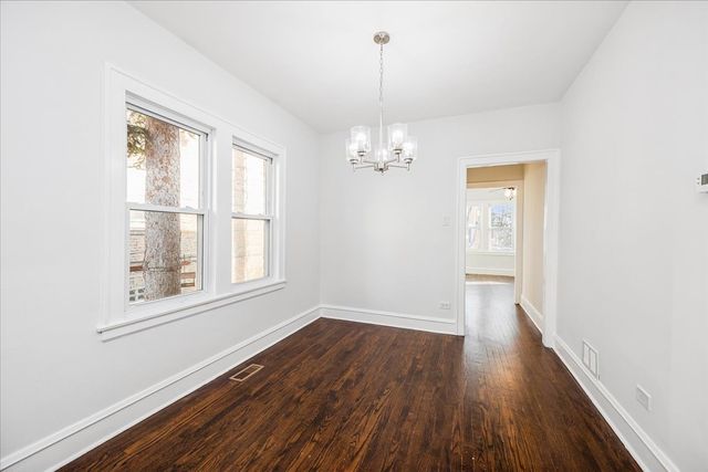 2820 N Sayre Avenue, Chicago, IL 60634