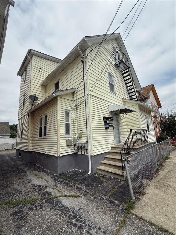 141 Pomona Avenue, Providence, RI 02908
