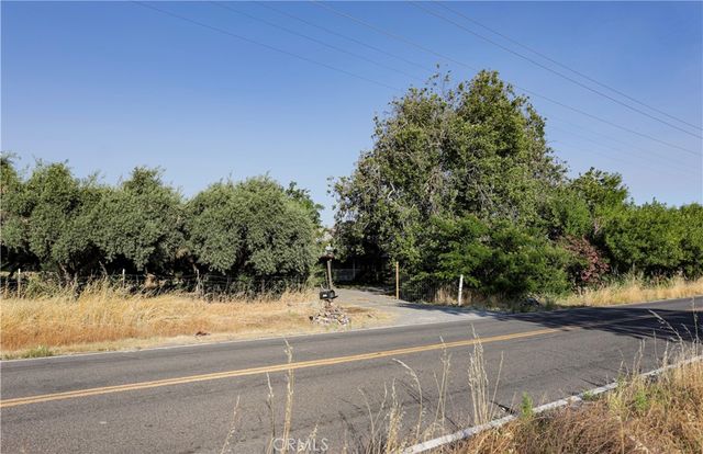 2946 Kirkwood Road, Corning, CA 96021