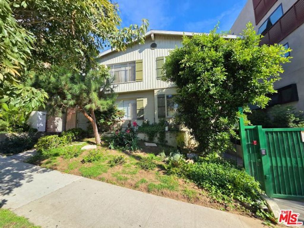920 Westbourne Drive 7, West Hollywood, CA 90069