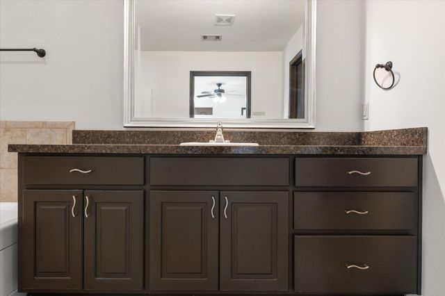 10018 Avenue X, Lubbock, TX 79423