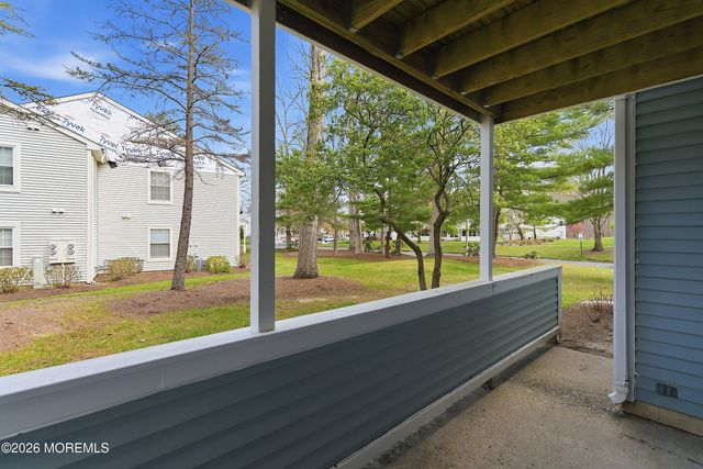 327 Sequoia Court, Howell, NJ 07731