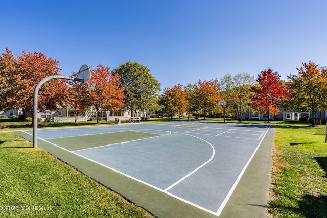 327 Sequoia Court, Howell, NJ 07731