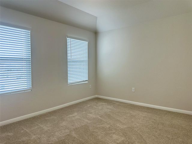 131 Holzinger BND, Bastrop, TX 78602