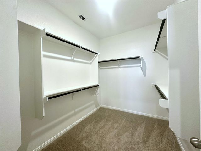 131 Holzinger BND, Bastrop, TX 78602